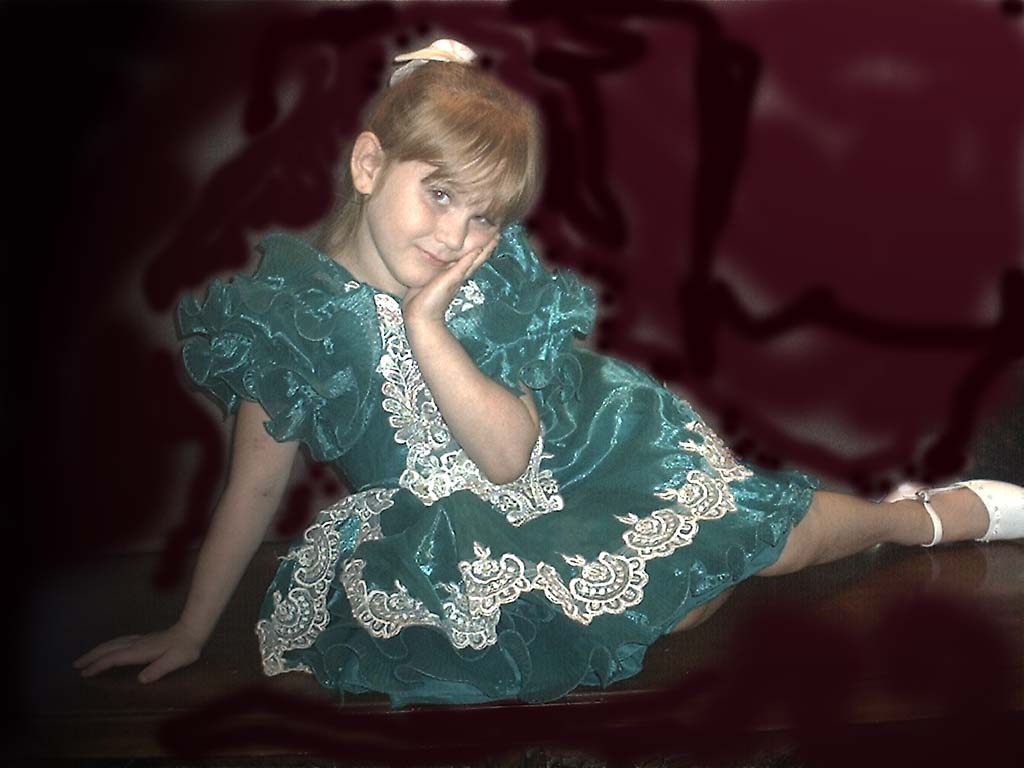 greendress.jpg